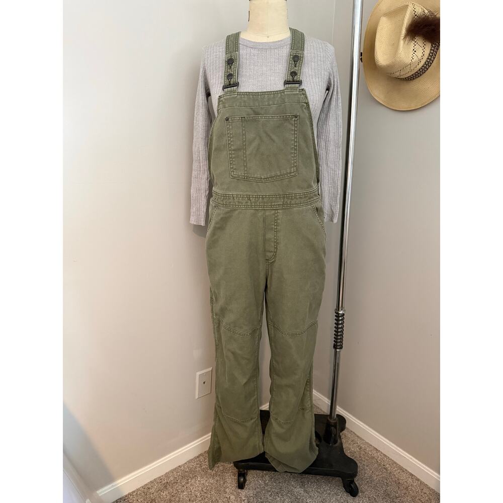 Women’s Patagonia all seasons hemp bib overalls olive large